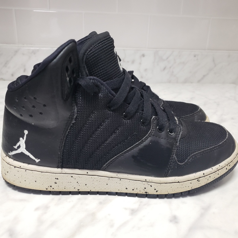 Jordan flight 23
